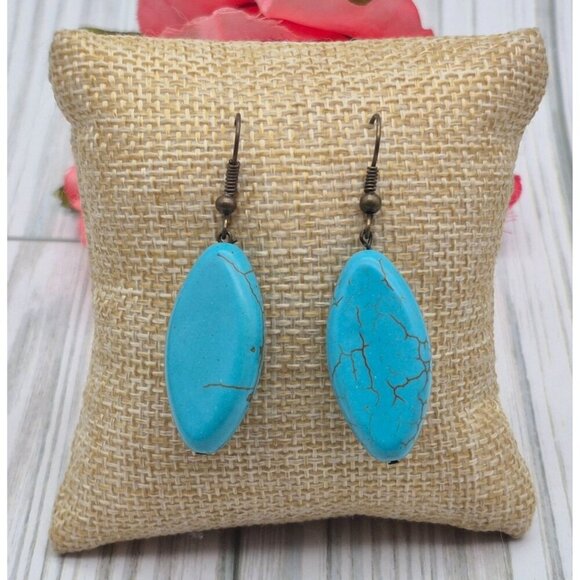 Artisan Bronze Bead & Howlite Stone Faux Turquoise Collar Necklace & Earring Set - Picture 8 of 12